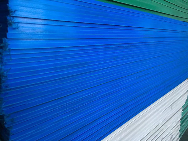 PE板保養工作及存儲濕度