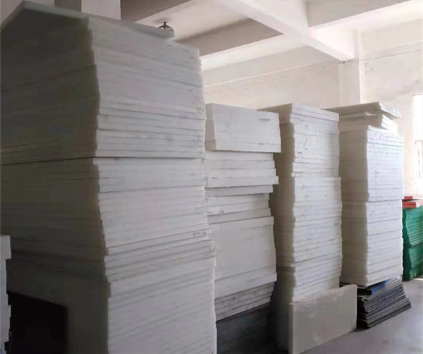 現在PP板有很多用途